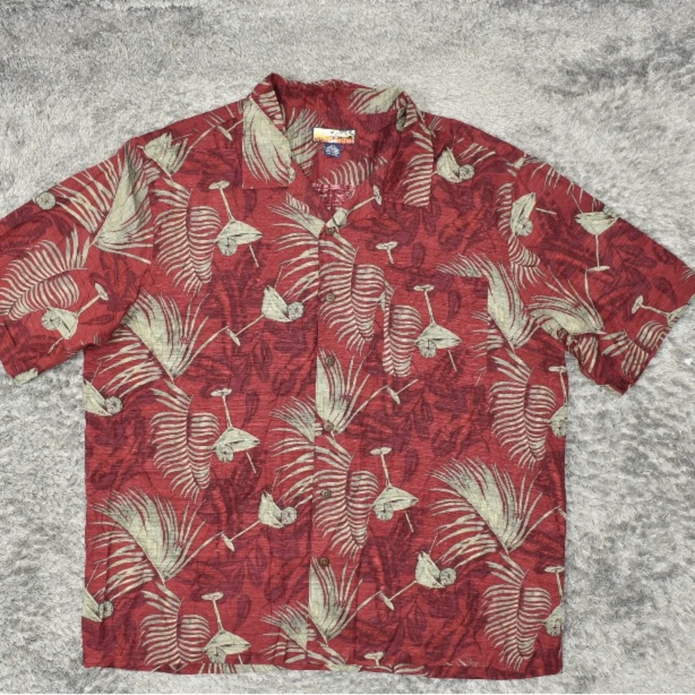 HAVANA JACK CAFE MEN’S XXL BUTTON SHORT SLEEVE SHIRT RED FLORAL. 100% SILK. EUC.